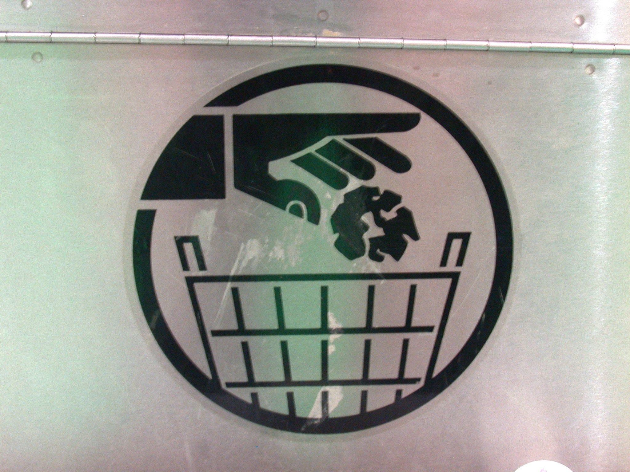 scripts signs hand icon trash rubbish trashcan dustbin silver circle