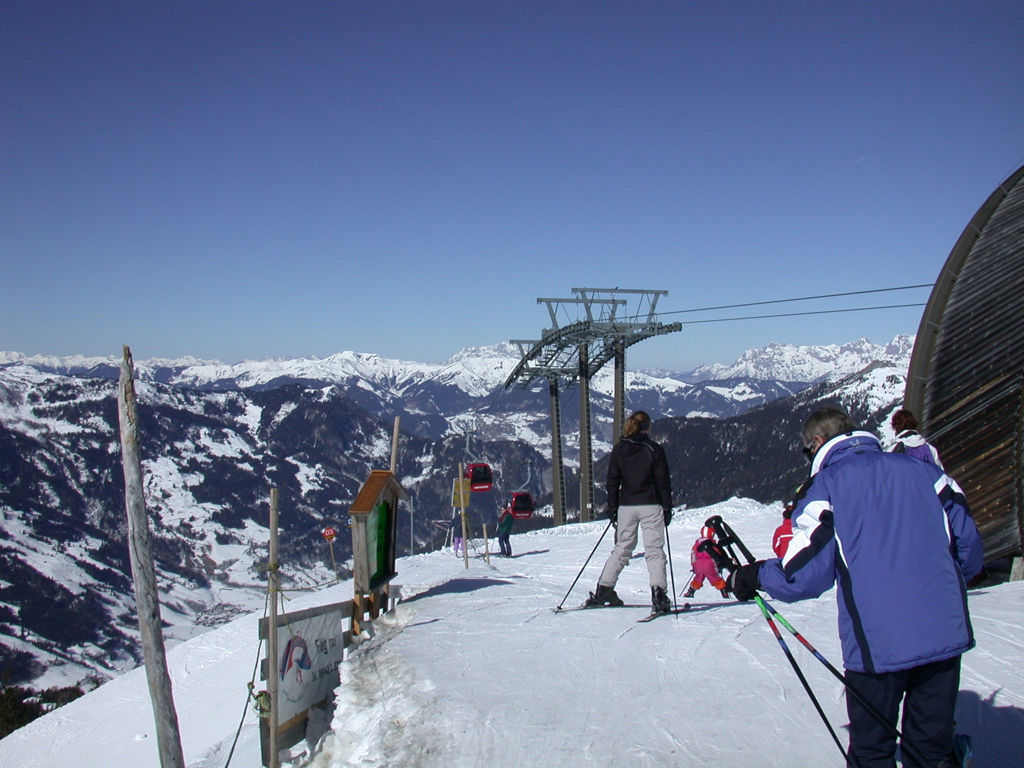 nature landscapes wintersports sports ski ski-ing skieing humanoid woman ski-lift snow winter mountain slope