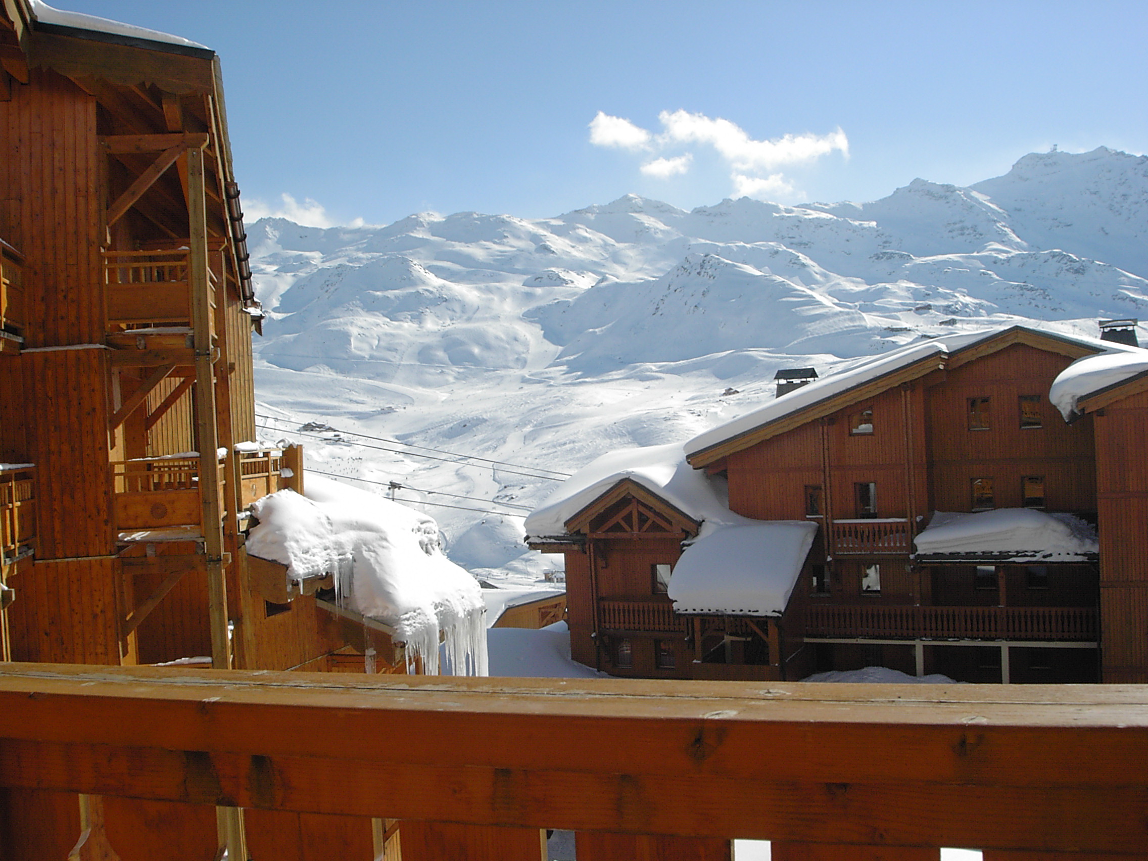 leon architecture exteriors winter alps chalet chalets house houses wood wooden mountain mountains snow wintersports