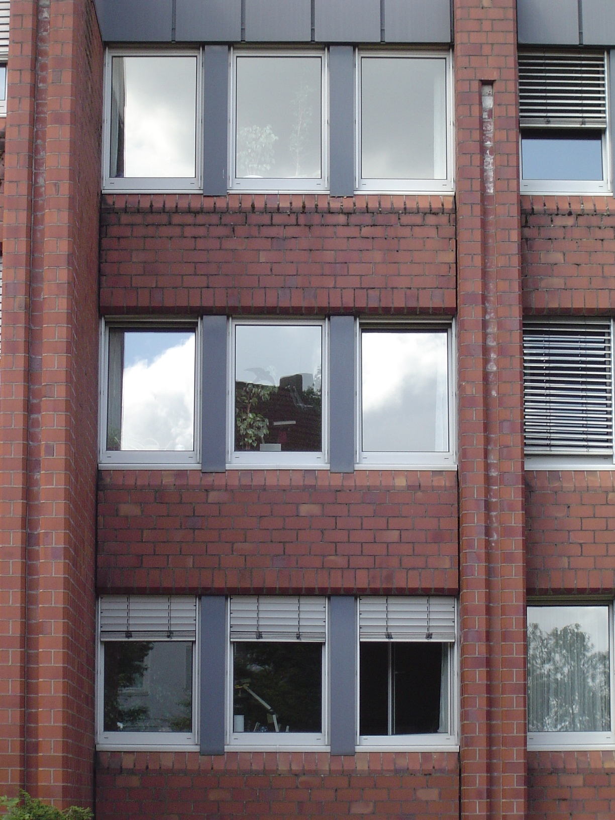 rigoletto facade windows architecture building glas spane