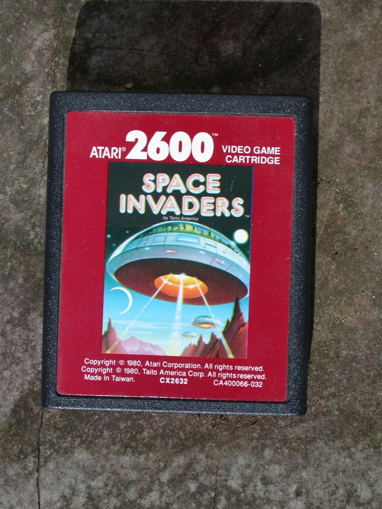 objects videogame computergame game games atari vintage spaceinvaders invaders space cartridge