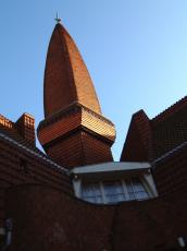 architecture exteriors berlage maartent destijl amsterdamseschool amsterdam building school rooftop window