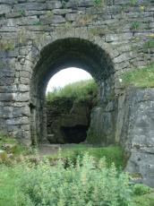 vickysheperd arch architecture exteriors mediavel mediaval ruine entrance