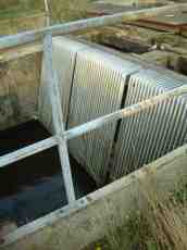 maartent lock sluice metal water fence