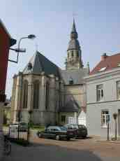 paul village square town centre church steeple