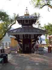 annet little asian shrine temple traditional architecture