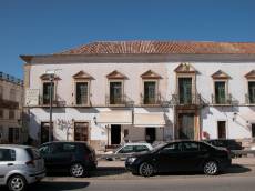 Italian style building facade windows