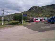 dario restaurant reyna trucks stop eatery mountains corona side of the road