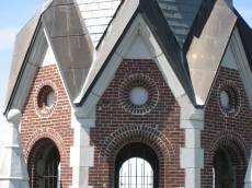 gallagher_lucas church steeple tower bricks windows