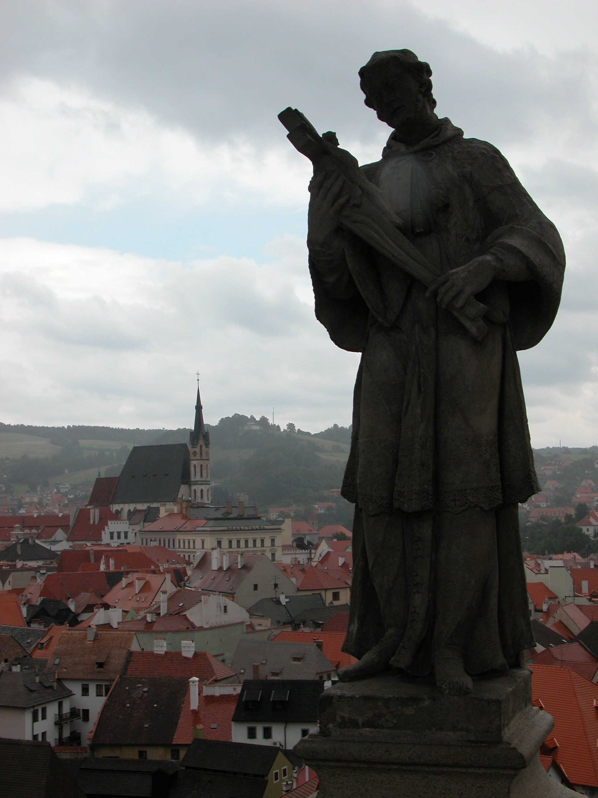 sculpture statue saint religious