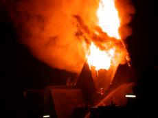 nature  elements  flame  disaster  church  haarlem  koningkerk  blaze  smoke  flames