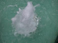 fontain water squirting up wet 