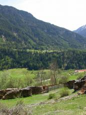 paul horstman valley switzerland swiss alp alps mountain mounatinside green pastoral valley fence