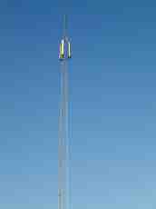 maartent antenna mast gsm blue sky