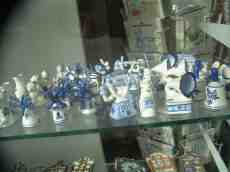 maartent dutch souvenirs delfs blue porcelain 