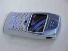 cellphone mobile phone small keys numbers display screen sony ericsson