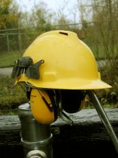helmet yellow hardhat 
