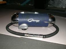 objects household vacuumcleaner antique hoover vacuum tube omega 