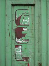 gel chipped paint on rusted steel green