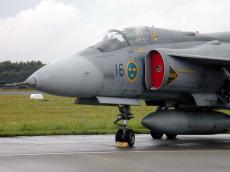 saab viggen je attack aircraft nose