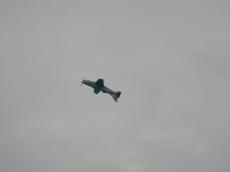 flying propellor plain looping
