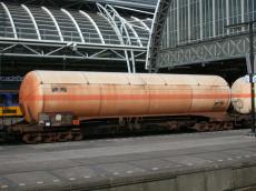 train tanker tankard brown gas transport transporting by rails industry
