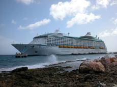 jacco curacao vehicles water cruiseship loveboat ship tourism