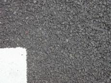 tar road black grain white stripe reflective