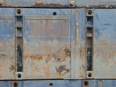 metals rusted walls container side