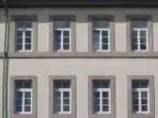 rigoletto building wall windows window flat smooth