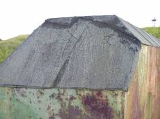 tabus tarmac asphalt metal container