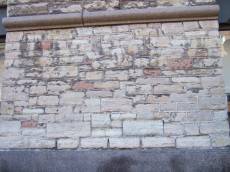 tabus wall bricks stones
