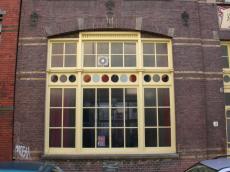 dutch window decoation yellow planks wall glass airco windows