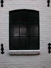 window white wall wall anchors dutch enkhuizen