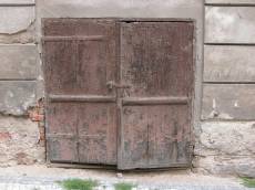 wood woods door doors hinge lock locked closed