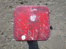 wood pole painted red shit top texture beach birdshit square